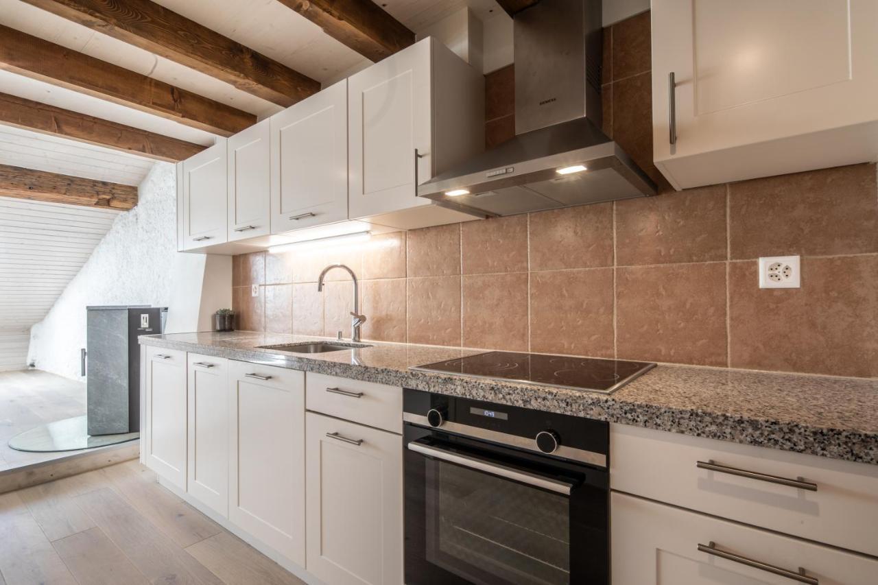 Duplex Allegro La Neuveville Buitenkant foto